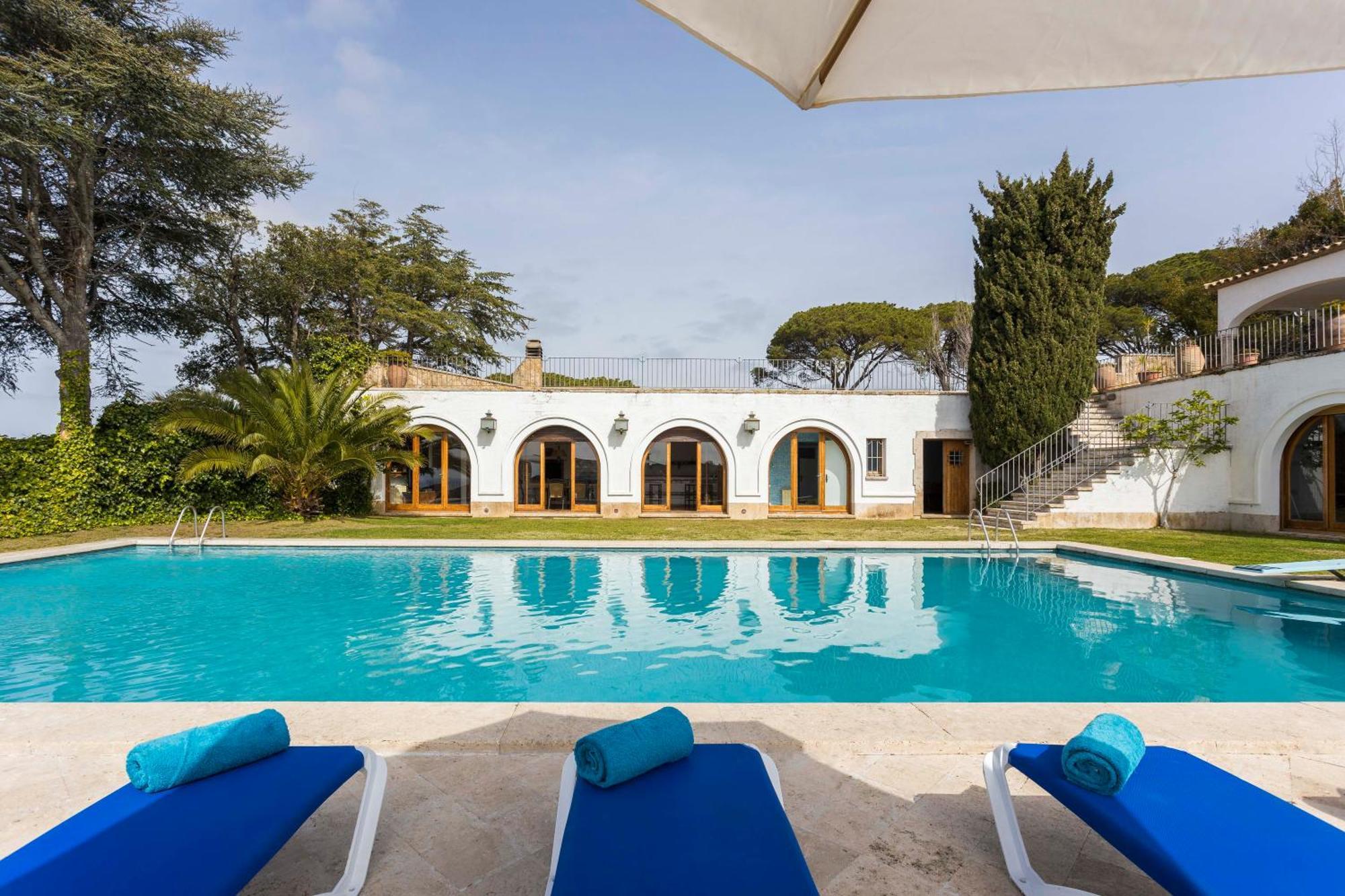Villa Maricel Sant Feliu de Guíxols Ngoại thất bức ảnh